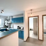 Апартаменти Coresi Nest - Pet Friendly Брашов