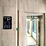 Апартаменти Coresi Nest - Pet Friendly Брашов
