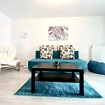Coresi Nest - Pet Friendly Апартаменти Брашов