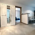 Апартаменти Coresi Nest - Pet Friendly