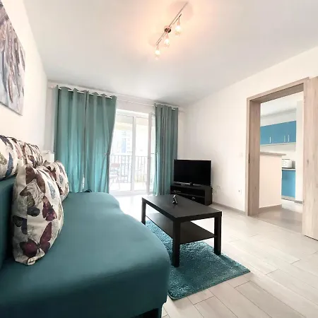 Coresi Nest - Pet Friendly Apartamento *